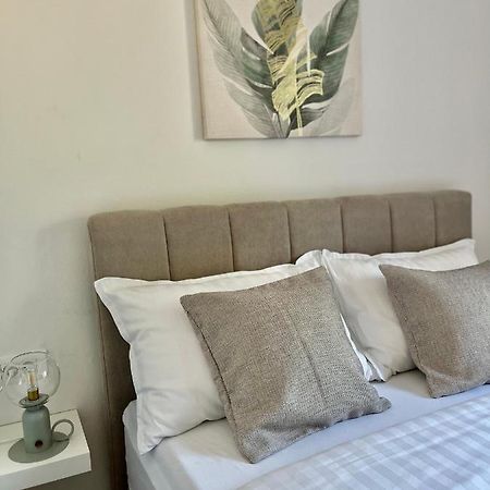 Apartments Fortuna Biograd Na Moru Bagian luar foto