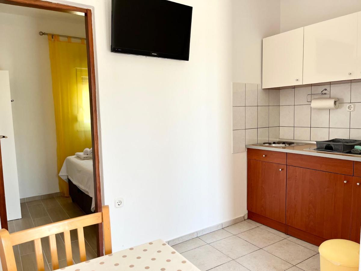 Apartments Fortuna Biograd Na Moru Bagian luar foto
