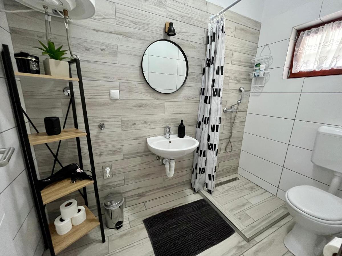 Apartments Fortuna Biograd Na Moru Bagian luar foto