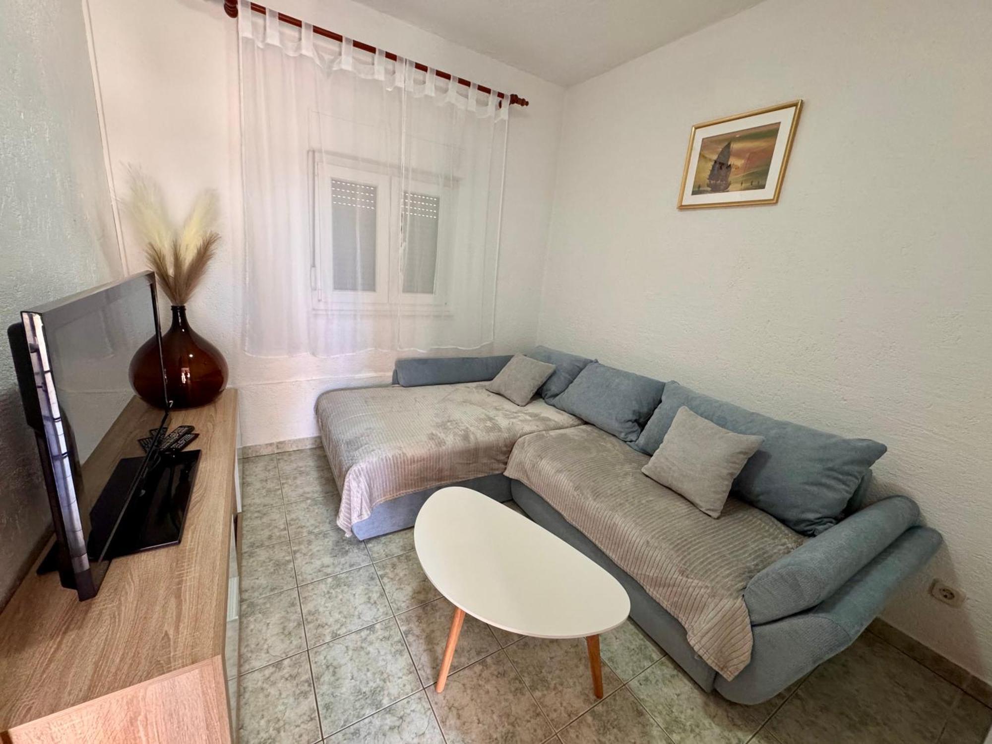 Apartments Fortuna Biograd Na Moru Bagian luar foto